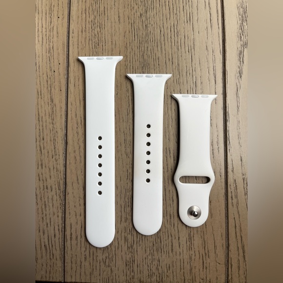 Apple Accessories - 42mm Authentic Apple Watch Straps